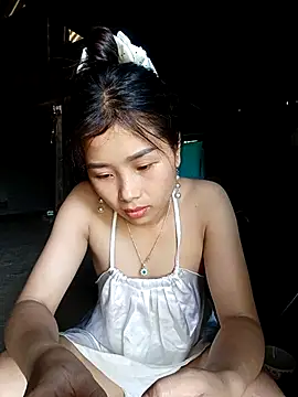 Snapshot of Kirix_adra chatting on 05-14-26, 02:30 Kirix adra online show from 05-14-26, 02:30