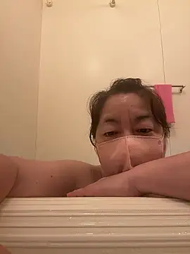 Snapshot of koharu1212 chatting on 06-17-26, 02:49 koharu1212 online show from 06-17-26, 02:49