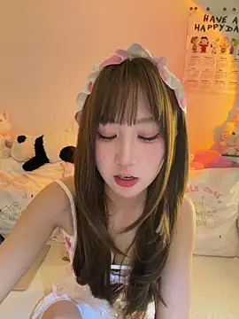 Snapshot of ZhiNan-05 chatting on 06-02-26, 02:50 ZhiNan-05 online show from 06-02-26, 02:50