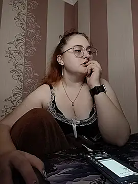 Snapshot of FoxyFlameX chatting on 06-02-26, 09:15 FoxyFlameX online show from 06-02-26, 09:15