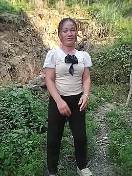 Snapshot of jenene99 chatting on 05-15-26, 10:35 jenene99 online show from 05-15-26, 10:35