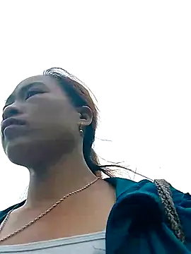 Snapshot of sakysa chatting on 06-11-26, 08:00 sakysa online show from 06-11-26, 08:00
