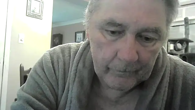 Snapshot of edje59a chatting on 02-13-26, 07:30 edje59a online show from 02-13-26, 07:30