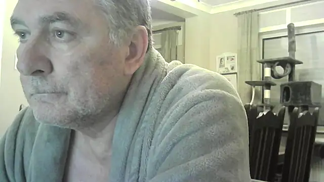 Snapshot of edje59a chatting on 11-27-25, 07:09 edje59a online show from 11-27-25, 07:09