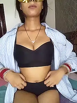 Snapshot of sexy_manvi25 chatting on 07-13-26, 05:18 sexy manvi25 online show from 07-13-26, 05:18