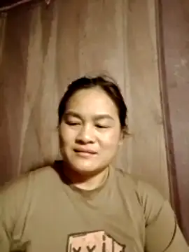 Snapshot of Blowjob0100 chatting on 06-05-26, 03:40 Blowjob0100 online show from 06-05-26, 03:40