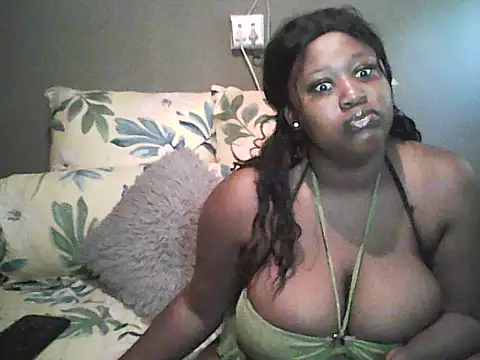 Snapshot of ChocolatePerkyTitsxxx chatting on 05-16-26, 05:50 ChocolatePerkyTitsxxx online show from 05-16-26, 05:50