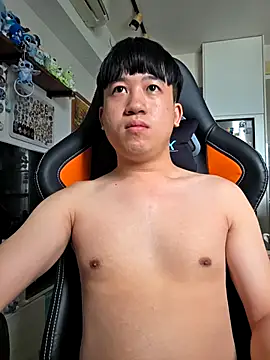 Snapshot of Asianboy_23 chatting on 07-27-26, 03:57 Asianboy 23 online show from 07-27-26, 03:57