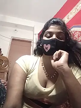 Snapshot of Lok_Me chatting on 05-15-26, 05:55 Lok Me online show from 05-15-26, 05:55