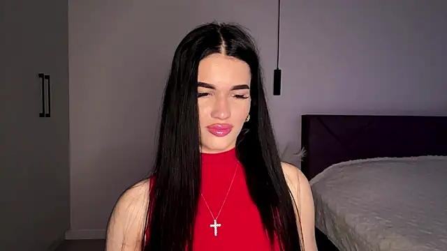Snapshot of KarieEgge chatting on 06-17-26, 03:44 KarieEgge online show from 06-17-26, 03:44