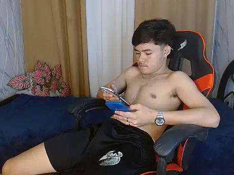 twink dolores online show from 06-11-26, 02:58