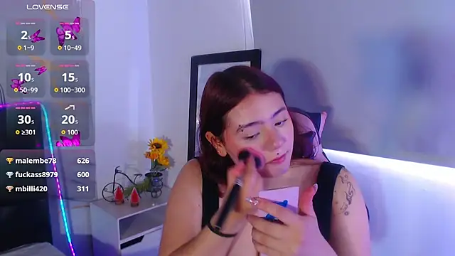 Snapshot of Lizeth_bigboob chatting on 07-16-26, 12:35 Lizeth bigboob online show from 07-16-26, 12:35