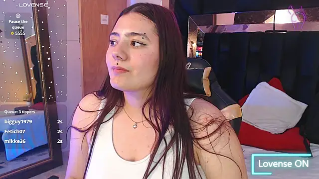 Snapshot of Lizeth_bigboob chatting on 06-03-26, 12:00 Lizeth bigboob online show from 06-03-26, 12:00