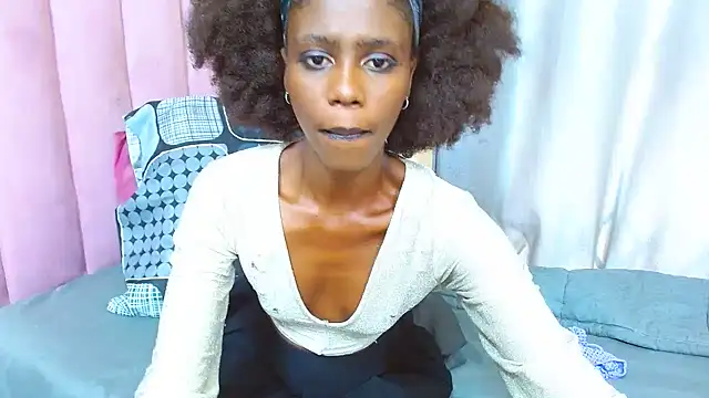 Snapshot of SexySlimTeaXx chatting on 07-01-26, 06:47 SexySlimTeaXx online show from 07-01-26, 06:47