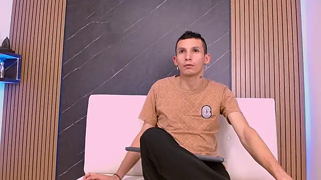Isak Berekoa online show from 05-18-26, 03:50