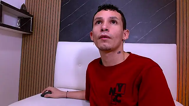 Isak Berekoa online show from 05-30-26, 03:13