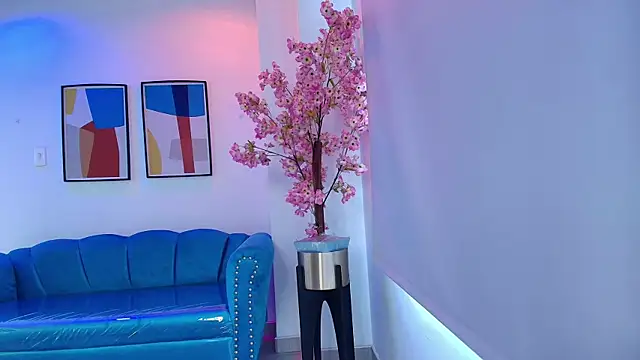 Snapshot of Alaia_beats chatting on 05-23-26, 07:46 Alaia beats online show from 05-23-26, 07:46