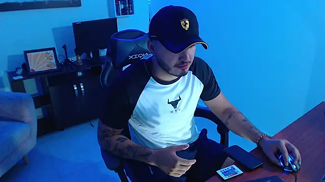 Snapshot of Thiago_420 chatting on 06-02-26, 11:05 Thiago 420 online show from 06-02-26, 11:05
