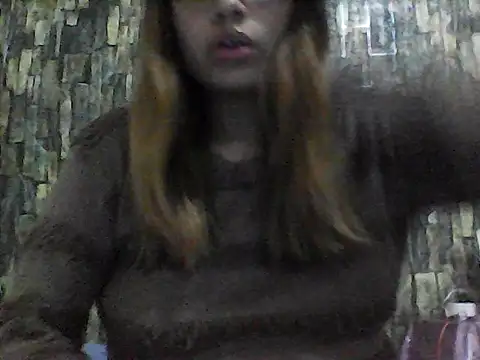 Snapshot of BabyCinnamon1 chatting on 05-19-26, 04:19 BabyCinnamon1 online show from 05-19-26, 04:19