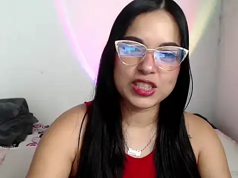 Snapshot of Adaraa_garcia03 chatting on 05-28-26, 02:23 Adaraa garcia03 online show from 05-28-26, 02:23