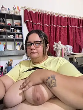 marianacooper1234 online show from 06-17-26, 03:00