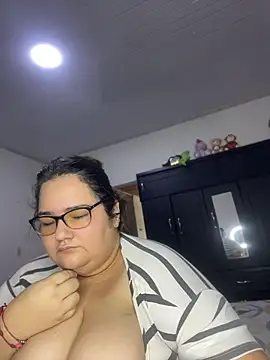 marianacooper1234 online show from 07-11-26, 03:01