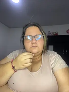 marianacooper1234 online show from 07-13-26, 02:00