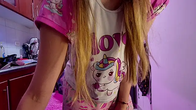 Barbie20  online show from 05-21-26, 01:19