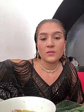 Snapshot of IsabelleMilan chatting on 06-29-26, 08:41 IsabelleMilan online show from 06-29-26, 08:41