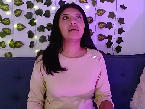 melanie 18  online show from 06-03-26, 10:36