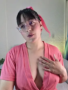 soofiathooner online show from 05-23-26, 03:49