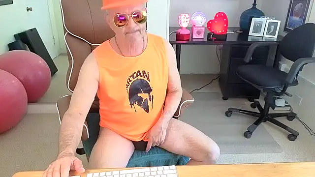 hotdadbod online show from 02-28-26, 09:47