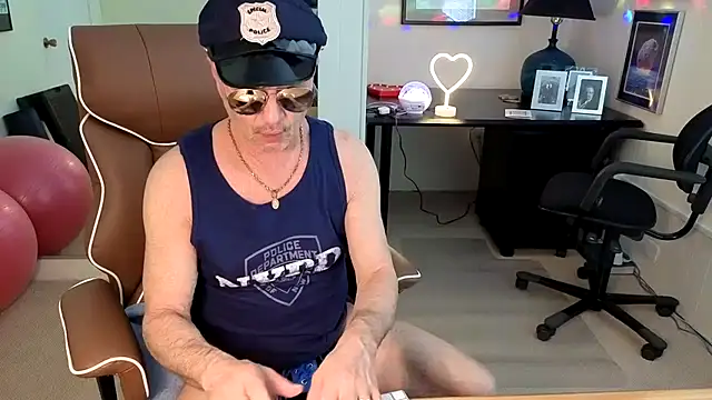 hotdadbod online show from 01-10-26, 09:43