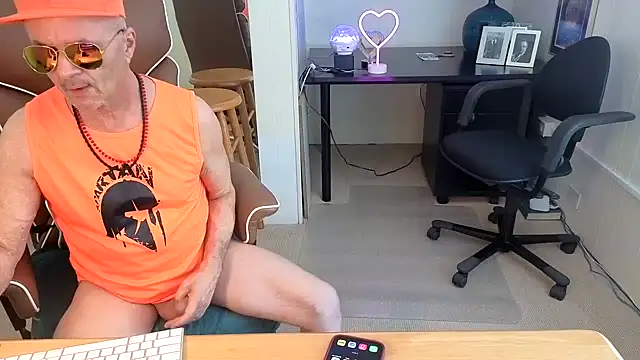 hotdadbod online show from 02-02-26, 09:25