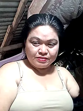 Snapshot of xxjoycexx03 chatting on 05-27-26, 01:48 xxjoycexx03 online show from 05-27-26, 01:48