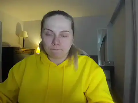 Laviora online show from 05-30-26, 05:03