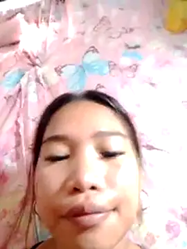 Snapshot of hottie_zaira chatting on 05-14-26, 02:30 hottie zaira online show from 05-14-26, 02:30
