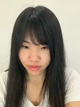 Snapshot of Nina_588 chatting on 05-28-26, 06:21 Nina 588 online show from 05-28-26, 06:21
