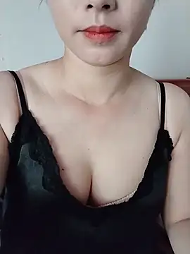 Snapshot of se-xy12 chatting on 05-24-26, 12:54 se-xy12 online show from 05-24-26, 12:54