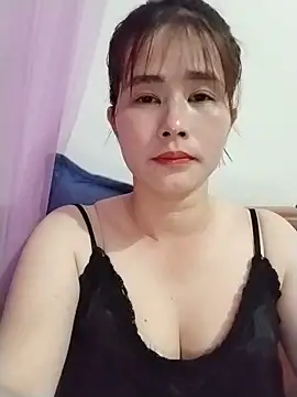 Snapshot of se-xy12 chatting on 05-24-26, 02:50 se-xy12 online show from 05-24-26, 02:50
