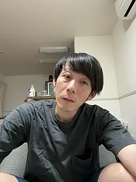 Snapshot of yan638 chatting on 05-26-26, 12:47 yan638 online show from 05-26-26, 12:47