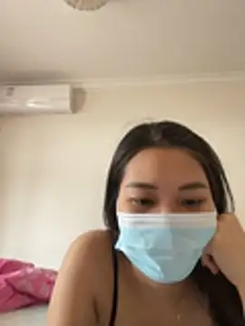 Snapshot of Lucky_xiao chatting on 05-29-26, 12:05 Lucky xiao online show from 05-29-26, 12:05