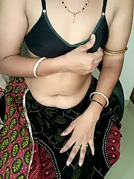 Snapshot of saina_baby chatting on 06-20-26, 07:24 saina baby online show from 06-20-26, 07:24