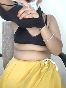 Snapshot of saina_baby chatting on 05-31-26, 06:20 saina baby online show from 05-31-26, 06:20