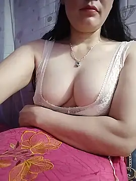 Snapshot of Kye_sexy chatting on 05-20-26, 07:33 Kye sexy online show from 05-20-26, 07:33