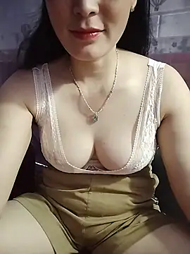 Snapshot of Kye_sexy chatting on 06-12-26, 05:16 Kye sexy online show from 06-12-26, 05:16