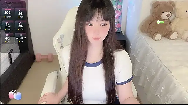 Snapshot of Mititii chatting on 06-17-26, 02:55 Mititii online show from 06-17-26, 02:55