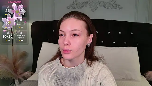 Mili Joy online show from 07-13-26, 06:29
