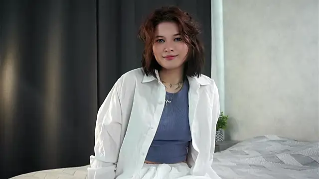AlesiaPeasel online show from 05-22-26, 12:25