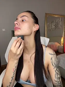 BabyyGirll  online show from 06-15-26, 08:03